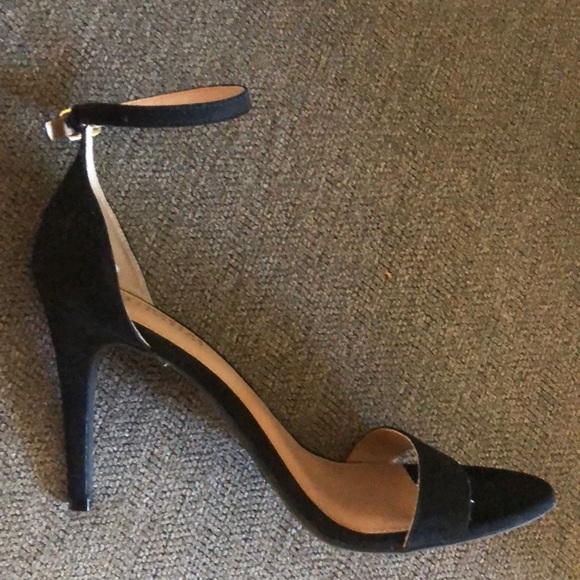 dressy heels 9.5 or 11 - Picture 5 of 6